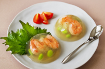 海老と枝豆の寒天寄せ