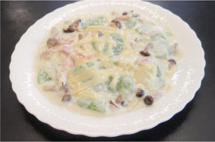 ハムとキノコのクリームパスタ風こんにゃく